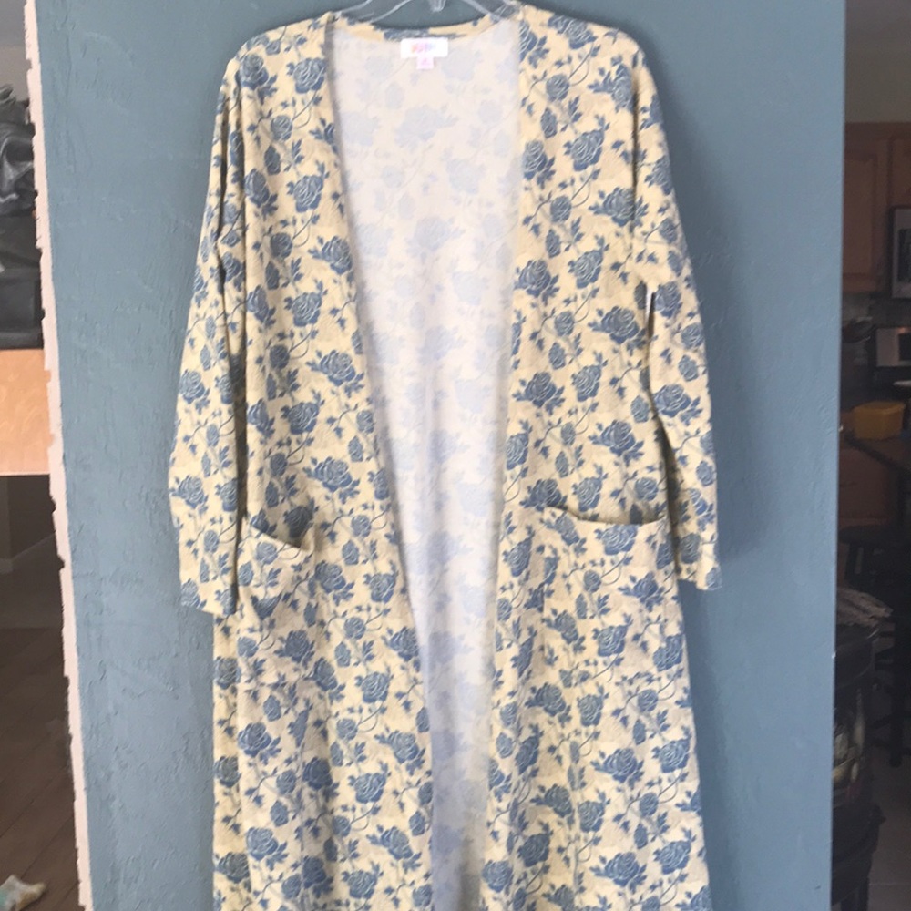 LulaRoe Sarah